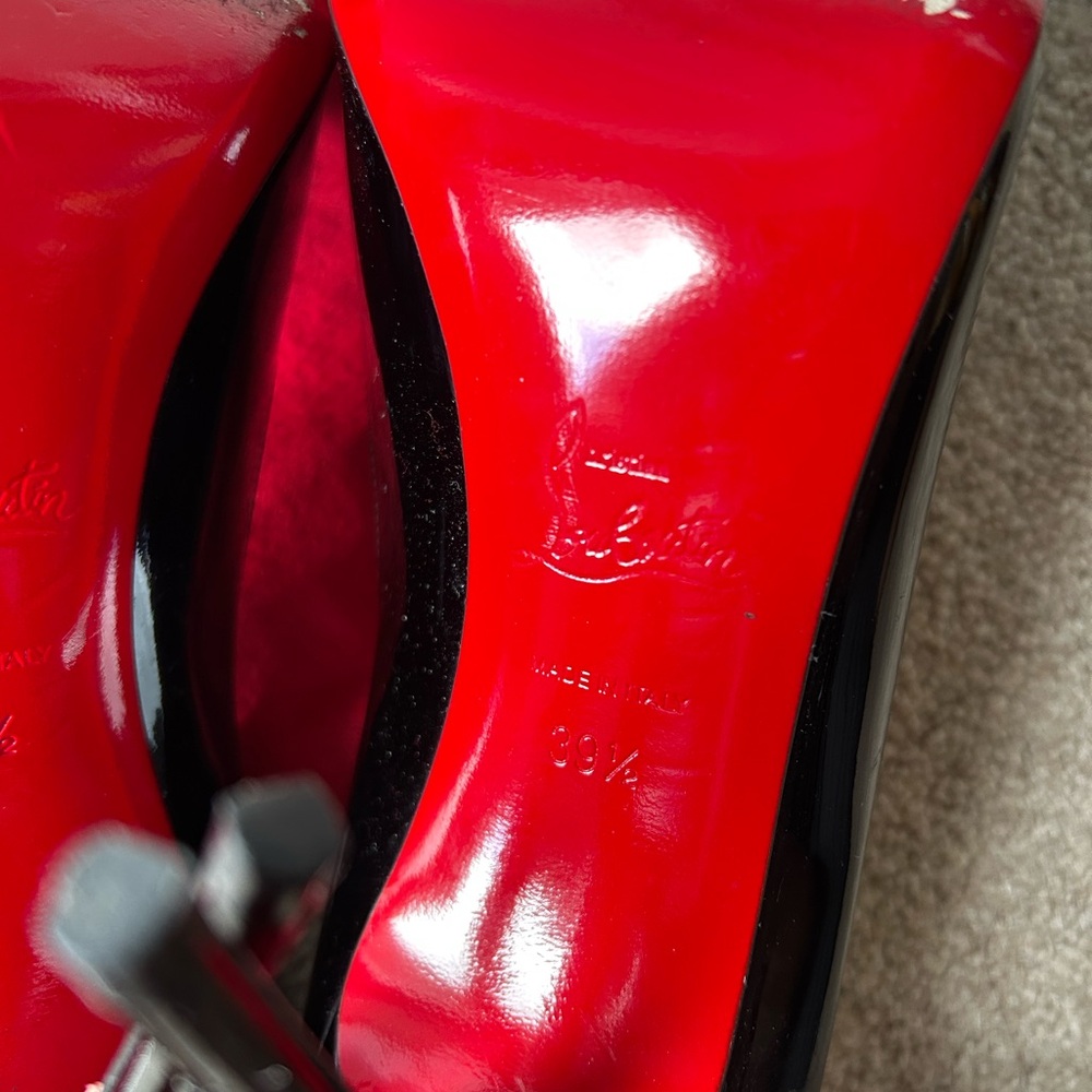 Louboutin heels, size 39.5 - Picture 6 of 7